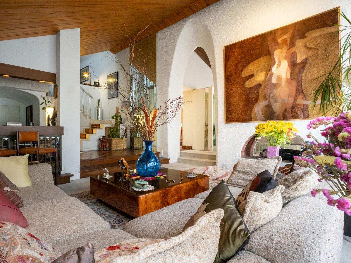 Timeless neutral living room with carefully arranged decorative details